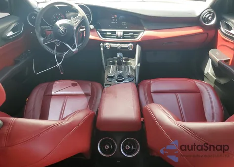 2019 Alfa Romeo Giulia from USA, damaged, VIN ZARFAMANXK7600999